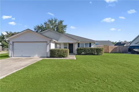606 Victoria Cir, Saint Marys, GA 31558