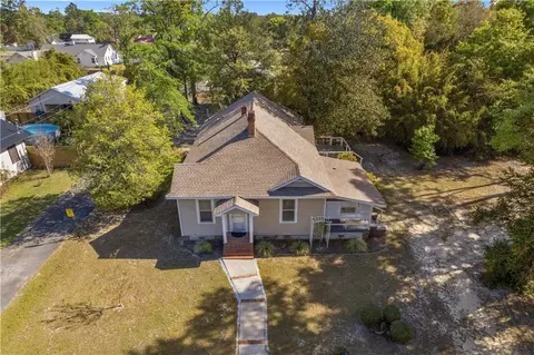 661 E Plum St, Jesup, GA 31546