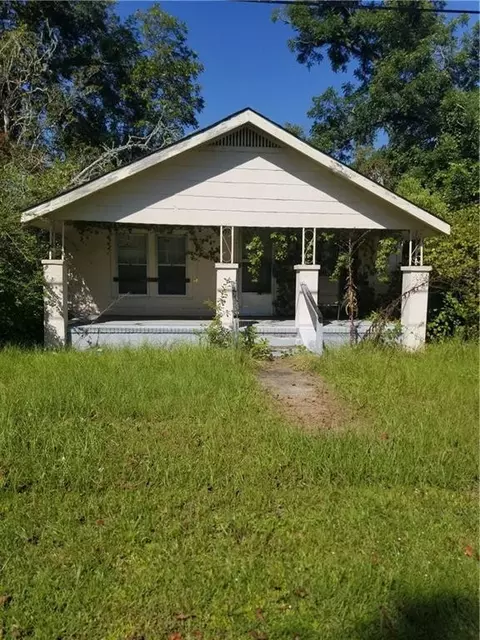 862 Watson St, Blackshear, GA 31516