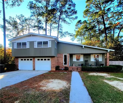 1605 Booth St, Waycross, GA 31501