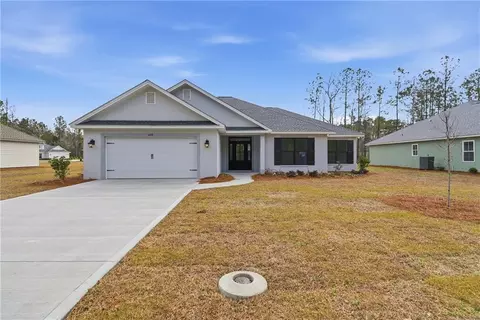 405 Country Walk Cir, Brunswick, GA 31525