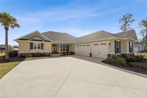 206 Jake Colton Dr, Kingsland, GA 31548