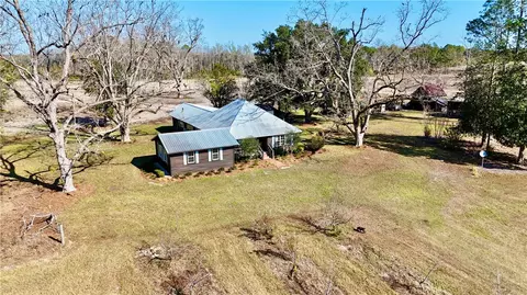 5466 Robbin Rd, Patterson, GA 31557
