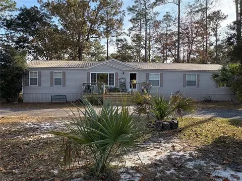 1284 SE Jones Way, Darien, GA 31305
