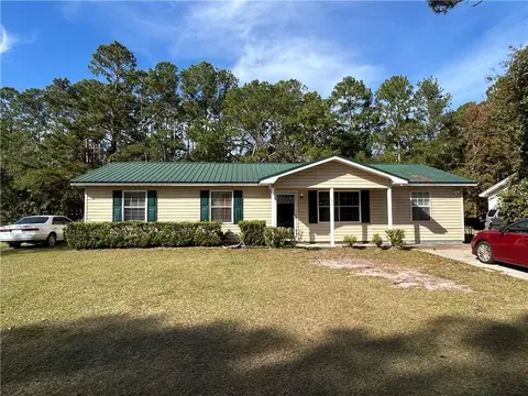 103 N Palm Dr, Brunswick, GA 31525