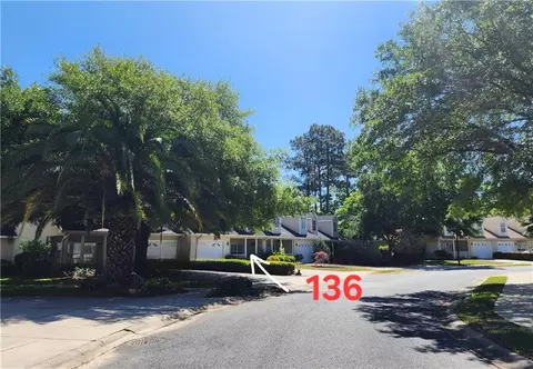 136 Peppertree Xing #136, Brunswick, GA 31525