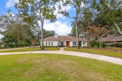 131 Harrogate Rd, Saint Simons Island, GA 31522