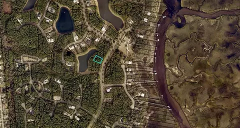 304 Cumberland Harbour Blvd #82, Saint Marys, GA 31558
