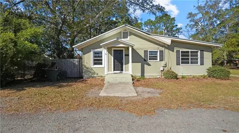 761 S 3rd St, Jesup, GA 31545