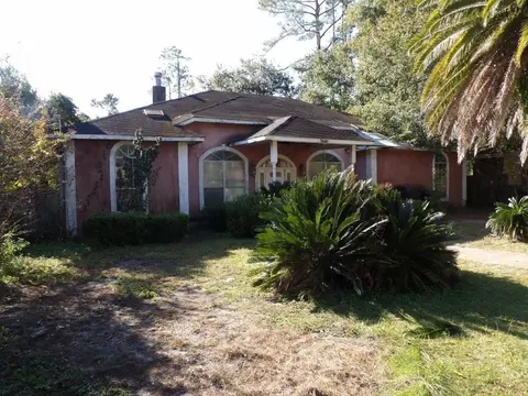 124 Wasp Dr, Brunswick, GA 31525