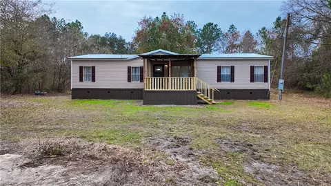 58 Pine Court Rd, Hortense, GA 31543