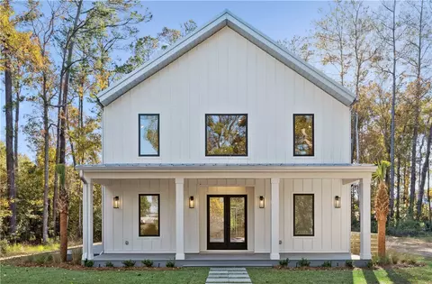 112 Rosa Dorsey Ln, Saint Simons Island, GA 31522