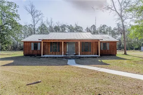 1721 Minnesota Ave, Waycross, GA 31503