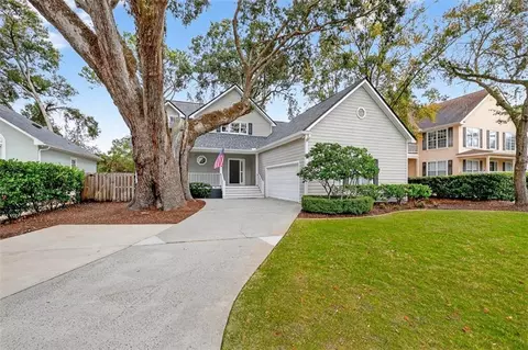 140 Rosemont St, Saint Simons Island, GA 31522