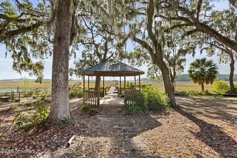 Exterior - 1214 Shell Point Rd NE, Townsend, GA 31331 photo 9 of 9