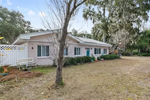 1214 Shell Point Rd NE, Townsend, GA 31331