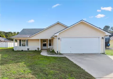 233 S Lake Forest Dr, Kingsland, GA 31548
