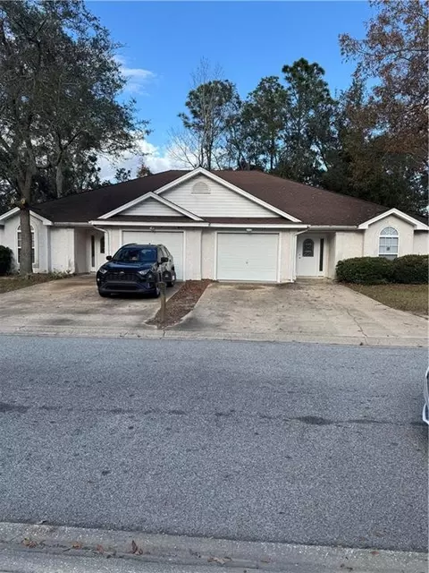 208-210 Windridge Dr, Brunswick, GA 31520