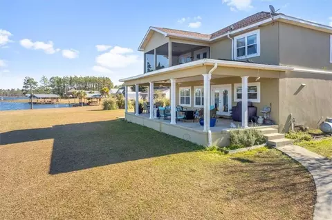 201 Miles Landing Rd, Bristol, GA 31518