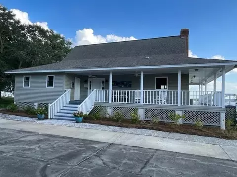 Exterior - 2017 Sutherland Bluff Dr NE, Townsend, GA 31331 photo 15 of 16