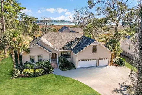 2017 Sutherland Bluff Drive Northeast, Townsend, GA 31331