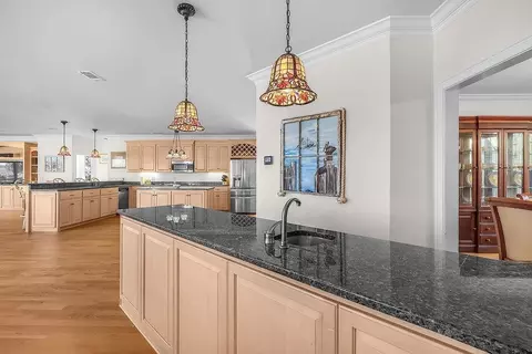 Kitchen - 2017 Sutherland Bluff Dr NE, Townsend, GA 31331 photo 1 of 9