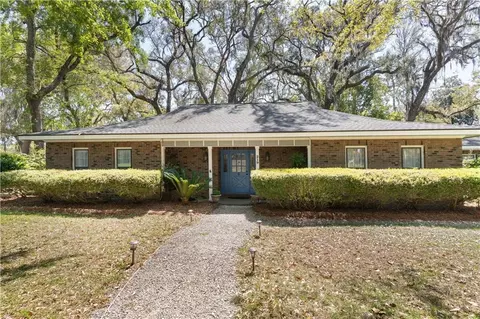 219 Five Pounds Rd, Saint Simons Island, GA 31522