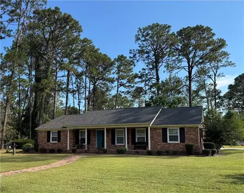 800 Euclid Ave, Waycross, GA 31501