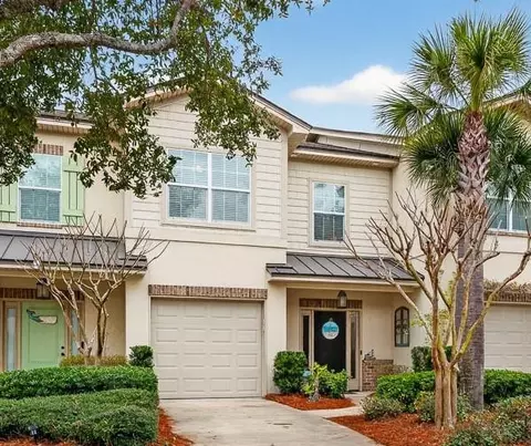 107 Reserve Ln, Saint Simons Island, GA 31522