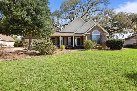123 Stately Oaks Cir, Brunswick, GA 31523