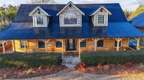 1320 Empire Rd, Jesup, GA 31545