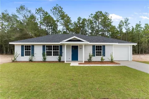 110 Pine Ridge Rd, Jesup, GA 31545