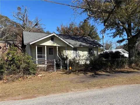 3119 Hopkins Ave, Brunswick, GA 31520