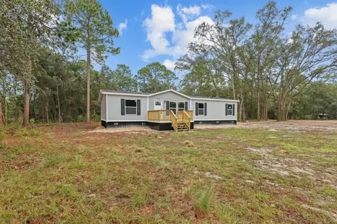 6406 Stokes Rd, Blackshear, GA 31516