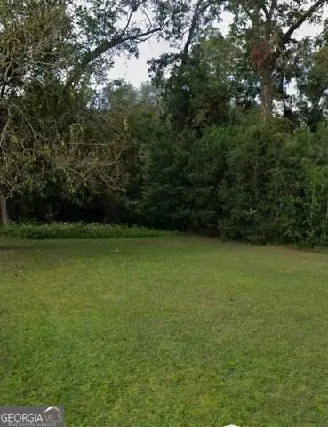 403 Pendergast St, Waycross, GA 31501