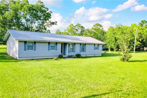 Exterior - 2142 Ben Couch Rd, Blackshear, GA 31516 photo 2 of 7
