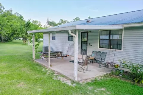 Exterior - 2142 Ben Couch Rd, Blackshear, GA 31516 photo 5 of 7