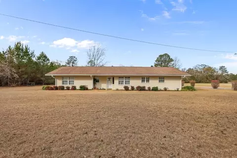 885 Odum Screven Rd, Screven, GA 31560