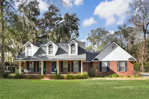 102 Hazel Ln, Brunswick, GA 31523