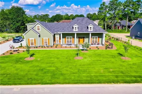 627 Saddle Cir, Waycross, GA 31503