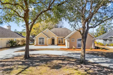 205 Monticello Dr, Kingsland, GA 31548