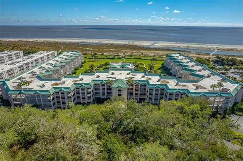 1400 Ocean Blvd #124, Saint Simons Island, GA 31522