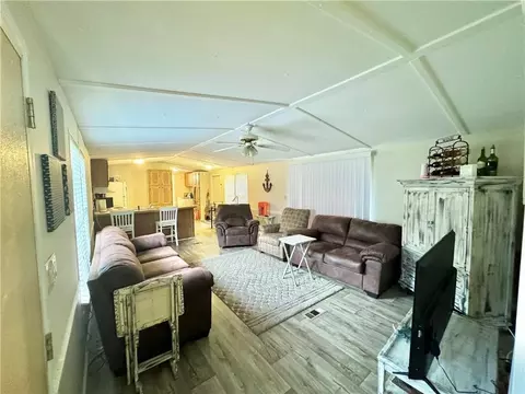 1237 NE Oneal Dr NE, Townsend, GA 31331 photo 3