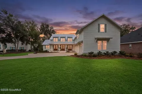 200 Carrington Ct, Kingsland, GA 31548