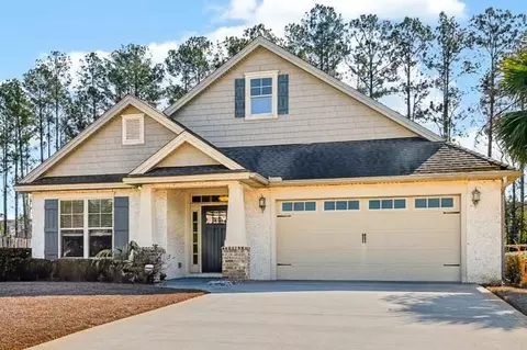 147 Sweetwater Blvd, Brunswick, GA 31525