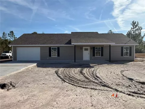 72 Hawks Pl, Waynesville, GA 31566