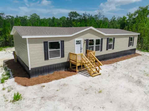 207 Johnny B St, Hoboken, GA 31542