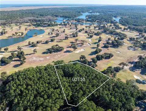 48 Marlin Ln #50, Saint Simons Island, GA 31522