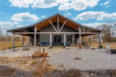 599 Ed Harrell Rd, Hortense, GA 31543