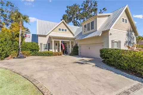 1077 Sinclair Pt, Saint Simons Island, GA 31522